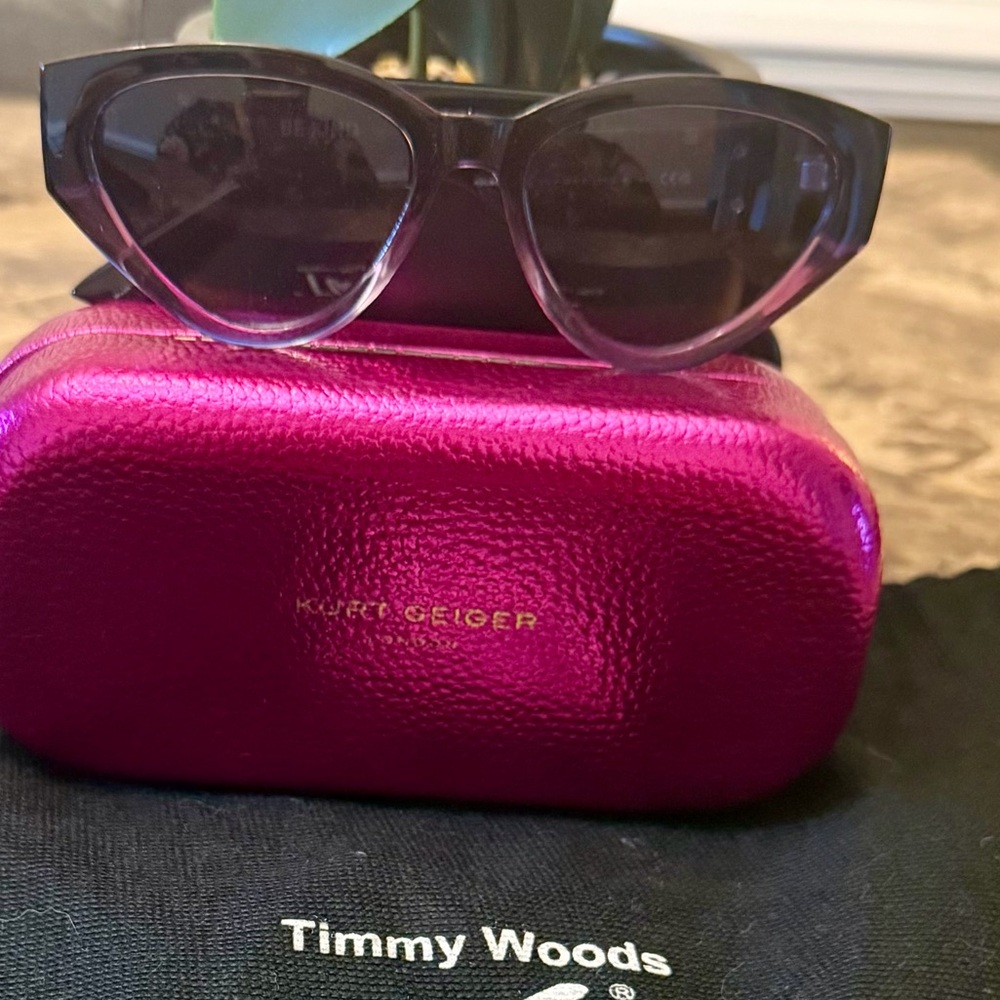 ⭐️⭐️NWOT  Kurt Geiger London “ BE KIND” Cat Eye Sunglasses - Picture 10 of 11
